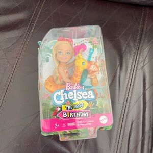 Barbie Chelsea Doll with Yellow Giraffe Float - Pink Accents